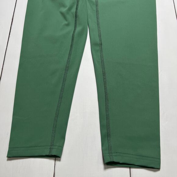 NWOT MALO Republic On the Run 7/8 Tights SIZE M Sagebrush Green Yoga Pants NEW - Picture 14 of 15